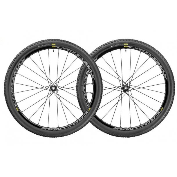 Mavic Crossmax Elite 27,5+ (Boost) incl dæk WTS 2.25 sorte - Hjul & Hjulsæt MTB Cykler 27,5 - Lystrupvej Varmepumper, Cykelværksted & Butik
